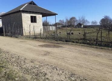 ucuz həyət evləri 2022: 3 otaqlı, 100 kv. m, Kredit yoxdur, Təmirsiz — 2