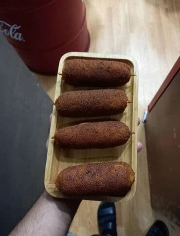 dönər ustası: Aşpaz Şaurma ustası. 6 ildən artıq təcrübə — 3