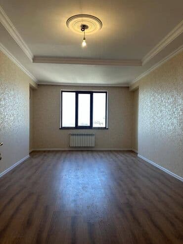 ilkin ödənişi 10000 olan evlər: 3 otaqlı, Yeni tikili, 134 kv. m — 8