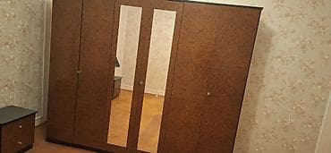 taxtalar: 5 qapı, Güzgülü, Qəhvəyi, Taxta, Açılan, Düz dolab — 1