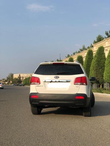 kia rio ehtiyat hissələri: Kia Sorento: 2 l | 2012 il Krossover — 3