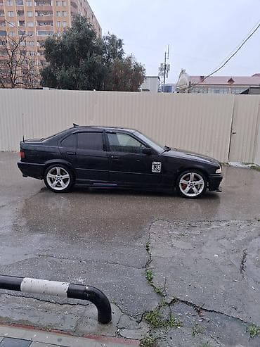 bmw m3 e46: BMW 320: 2 l | 1993 il Sedan — 8