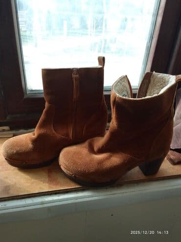 Qadın dəri/qiymətli zamşa qış çəkmələri - Material: yumşaq zamşa