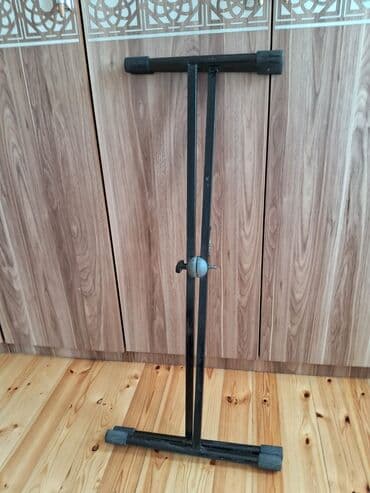гитара азербайджан: Metall gitar dayağı / not stendi - Material: möhkəm metal — 1