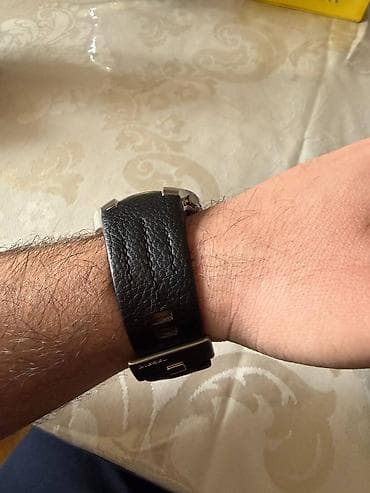 telfon saat: Qol saatı, Diesel, rəng - Qara — 4