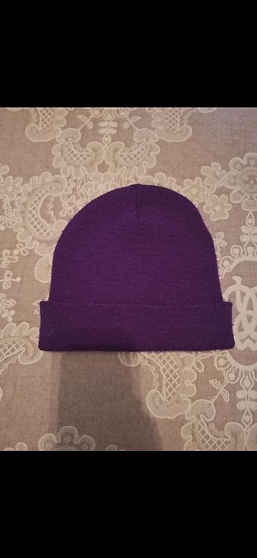 baş ortuyu: Bənövşəyi rəngli toxunma papaq (beanie) - Sadə, minimalist dizayn - — 1
