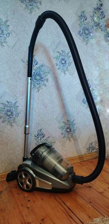 su ilə işləyən tozsoran: Tozsoran Hoffmann, Quru təmizləmə, Pulsuz çatdırılma — 1