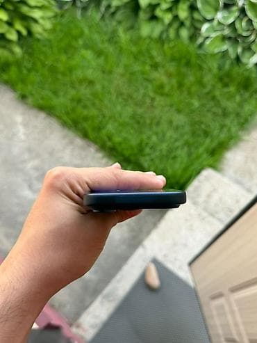 iphone 5s qiyməti: IPhone 17 Pro Max, 256 GB, Simsiz şarj — 7