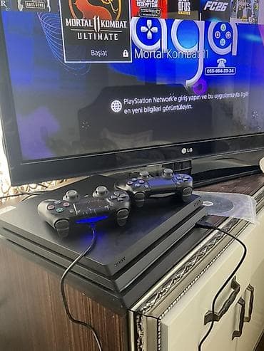 Ps4 pro proşvkalı 12oyun 2pul 1TB yaddaş ev şəraitində istfadə olnub