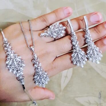 1 qram qızılın qiyməti 2024 750: Dəstə daxildir: Sırğa, Üzük, Bilərzik, Ağ qızıl, 750 Əyar, 2415 g — 5