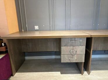 bor maşını: İşçi üçün, Dördbucaq masa — 3