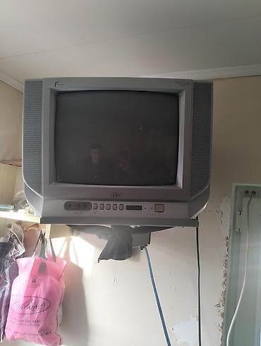 Smart TV bokslar: Televizor JVC — 1