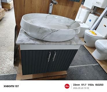 Moydadırlar: Mərmər naxışlı üstü və dairəvi ştapel qabı ilə hamam üçün lavabo — 1