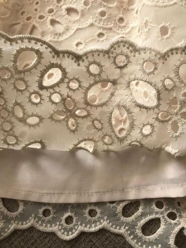 буквы из пенопласта на свадьбу: AILI, Размер S, цвет - молочный. Вышитый батист, прошва, 85 man — 2