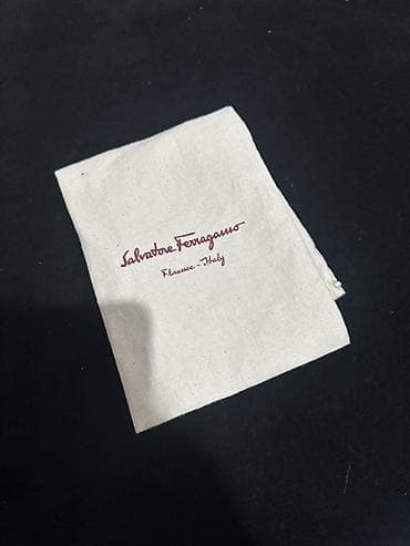 Salvatore Ferragamo
Silk scarf~ Limited Edition — 1