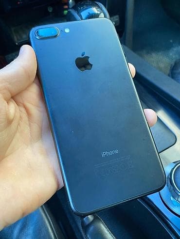 ipone 8 pulus: IPhone 7 Plus, 32 GB, Qara, Barmaq izi — 2