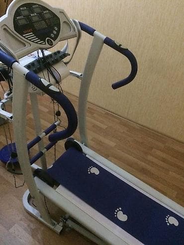 Orginal alman trenajorlaridir munasib qiymetlerle . Burda yazilan