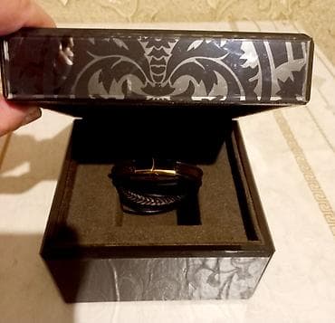 Digər: Mücrü Roberto Cavalli by Franck Muller hədiyyə qutusu - - Bağlama — 2