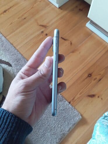 mi kamera: IPhone 11, 64 GB, Gümüşü, Face ID — 3