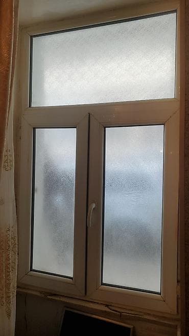 arko pencere: PVC pəncərə – iki yaruslu, iki açılan qollu orta bölməli model - — 2