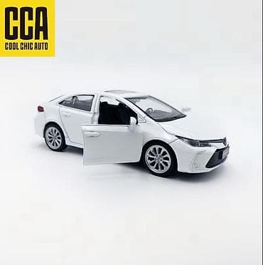 Məhsul: Toyota Corolla sedanın detalı yüksək olan miniatur modeli (CCA — 3