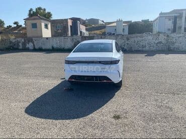 тойота камри 2015 цена: BYD Destroyer-05 /İli: 2025 – ağ rəng, müasir dizayn və geniş salon — 5