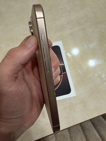 iphone 1000: IPhone 16 Pro, 128 GB, Qızılı, Face ID — 3