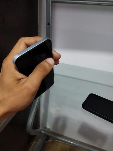 google pixel fold: Honor X8, 256 GB, rəng - Gümüşü, Face ID — 6