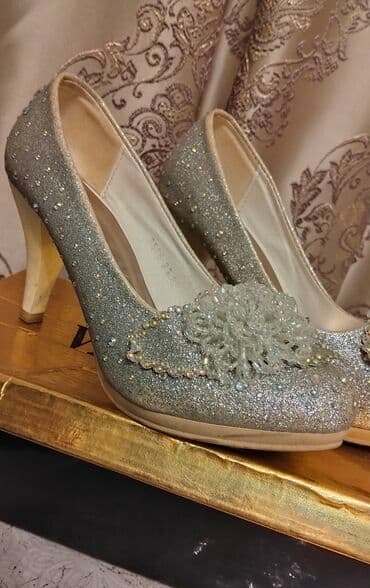 женские синие замшевые туфли: Tuflilər, Ölçü: 38.5, rəng - Gümüşü, Yeni — 3