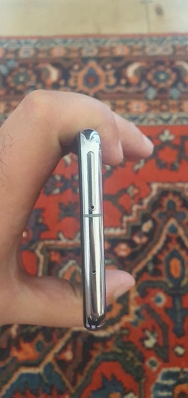 nintendo switch 2 el: Samsung Galaxy S10e, rəng - Yaşıl — 5