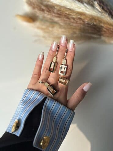 qizil uzukler 2019: Dəstə daxildir: Üzük, Sırğa, Sarı qızıl — 6