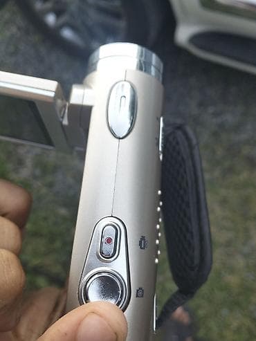 optika: Rəqəmsal Videokamera – DVC (12.0 MP) - 12.0 megapiksel foto çəkmə — 6