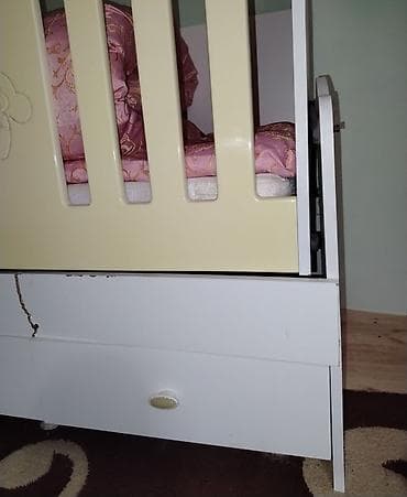 stringer alt geyimi: Şəkillərdə də göründüyü kimi, ön hissəsindəki ağ taxta panel qopub — 6