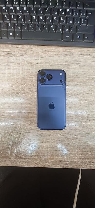16 pro satış: IPhone 17 Pro Max, 64 GB, Mavi, Face ID — 2