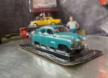 modelka maşın: Коллекционная модель GAZ M72 green 1955 AvtolegendsUSSR95 — 5