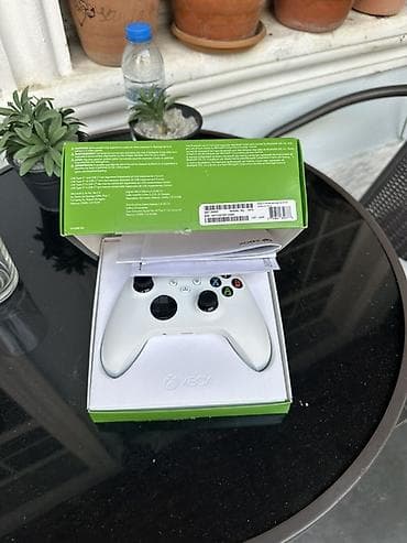Məhsul: Xbox Wireless Controller – White Xüsusiyyətlər: - Rəsmi
