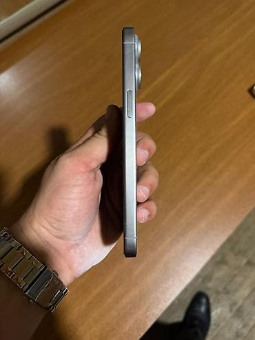 ayfon sekilleri: IPhone 13 Pro, Gümüşü, Simsiz şarj — 3