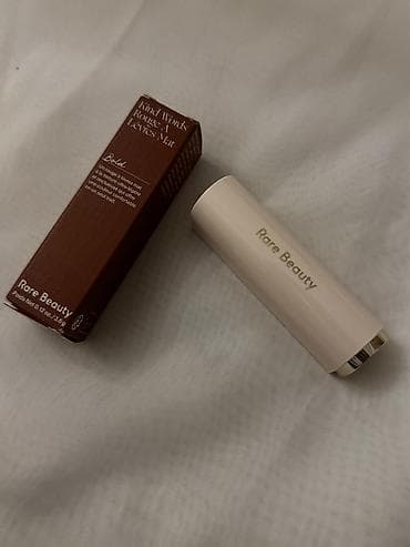 devit 3 qiyməti: Rare Beauty Kind Words Matte Lipstick – “Bold” tonu - Məhsul: Dodaq — 2