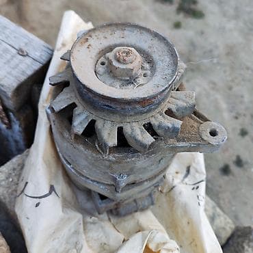 yeni moskivic: Avtomobil generatoru (alternator) - Korpus: tökmə alüminium, iki — 2