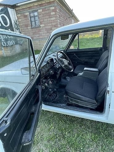 qarayev heyet evleri kiraye: VAZ (LADA) 2106: 1.3 l | 1990 il 14600 km Sedan — 4
