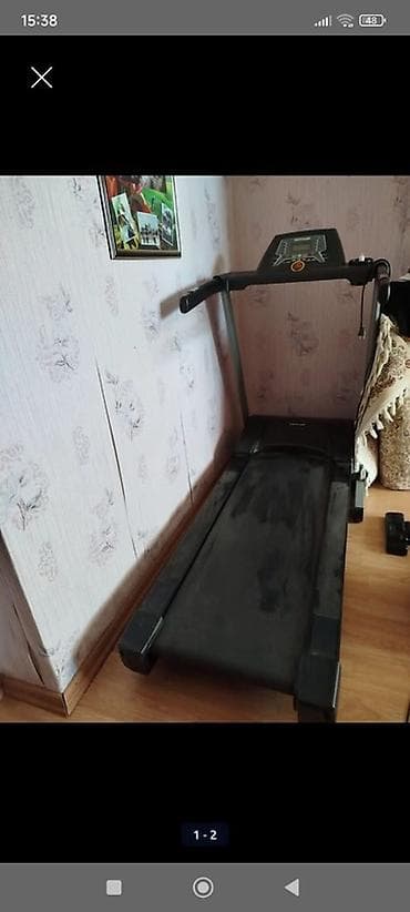 Kettler qaçış trenajoru - Elektrikli qaçış yolu, konsolda LCD ekran -