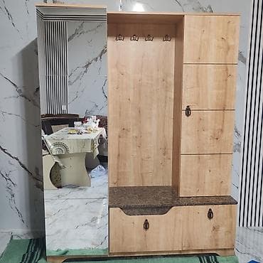 parca dolab: İşlənmiş, 2 qapılı, Güzgülü, Qəhvəyi, Digər material, Açılan, Düz dolab — 2