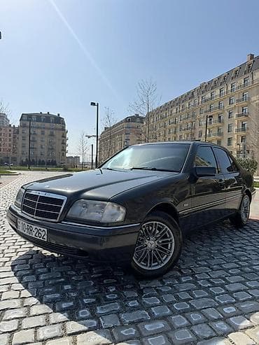 ford transit 1994: Mercedes-Benz C-Class: 2 l | 1995 il Sedan — 1