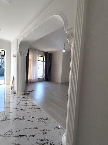 tecili ev satilir: 4 otaqlı, 120 kv. m, Yeni təmirli — 6