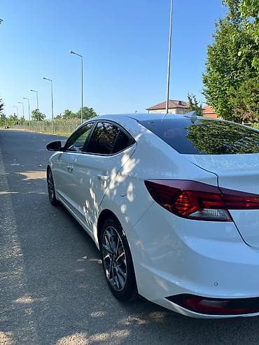 hw 8 pro max: Hyundai Elantra: 1.6 l | 2019 il Sedan — 9