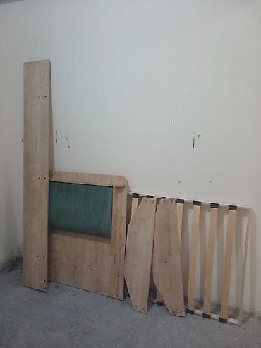 Çarpayılar: İşlənmiş, Təknəfərlik çarpayı, Bazasız, Matrassız, Siyirməsiz — 4