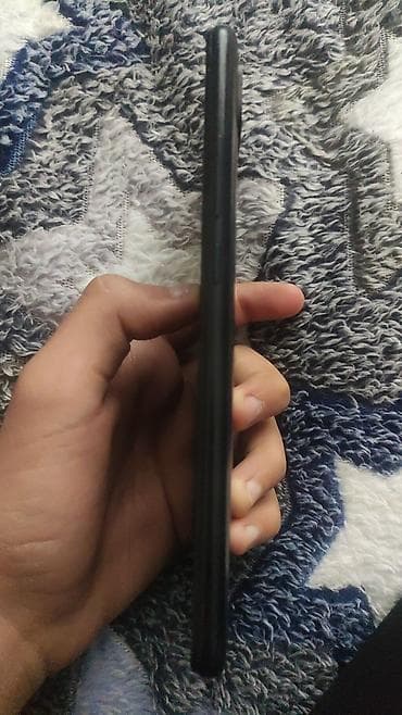 redmi a3 qiyməti: Xiaomi Redmi (AI Camera yazılı üçlü kamera bloklu model) biraz donmasi — 3