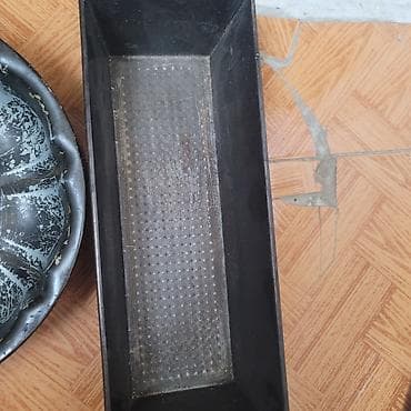 Keks-qabları satılır.İkisi bir yerdə 10-az — 3