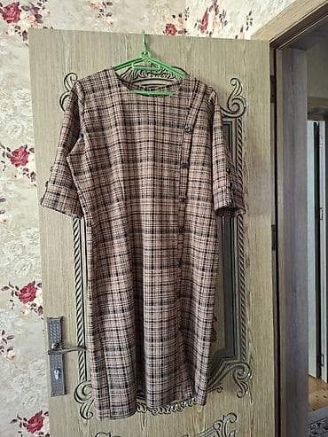 elektron saat satisi: Qadın paltarları dəsti 1) Kareli kofta/paltar - Rəng: bej fon — 1