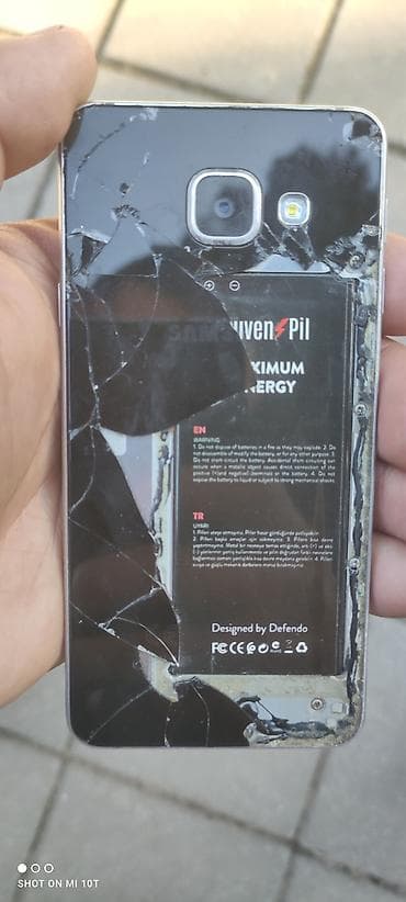 samsung s8 ekrani: Samsung Galaxy A3 2016, 16 GB, rəng - Qara, Qırıq — 2